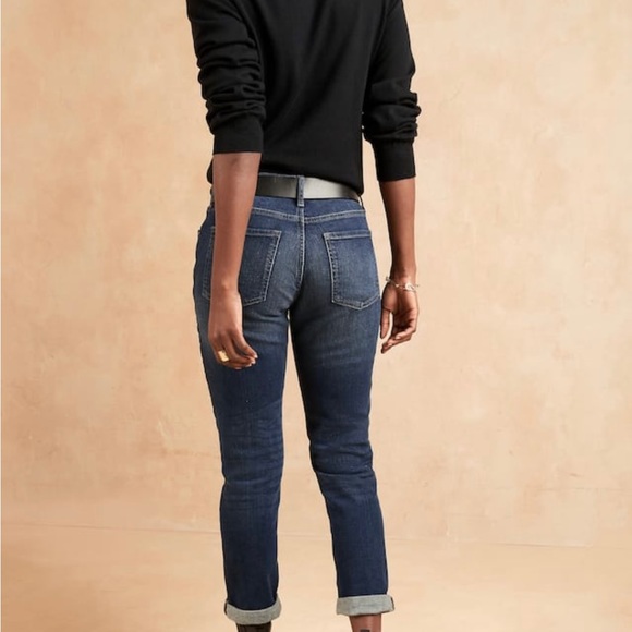 NWT Banana Republic Low Rise Girlfriend Jeans - Picture 2 of 10